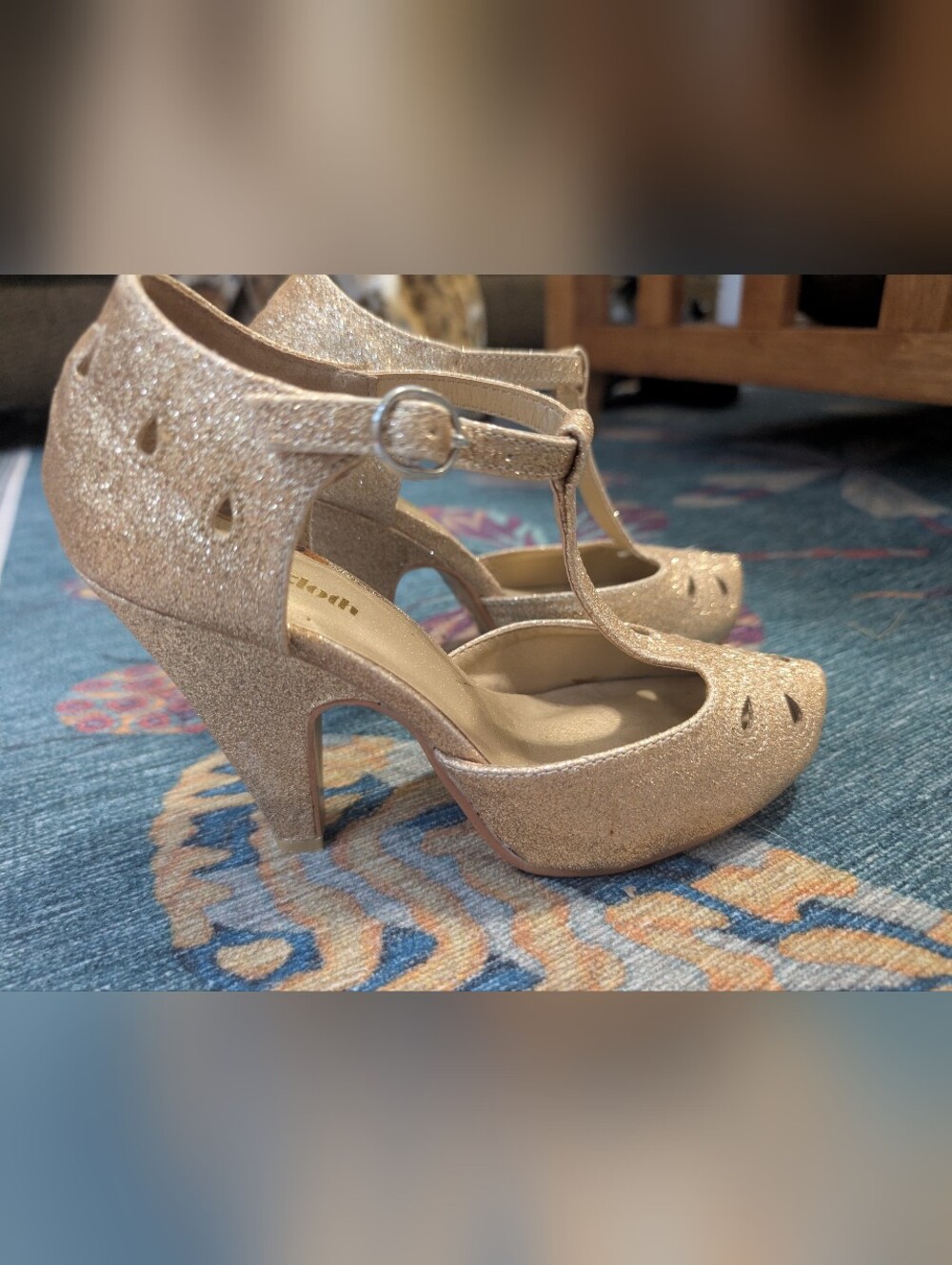 Women's Glitter T-Strap Heels in Gold